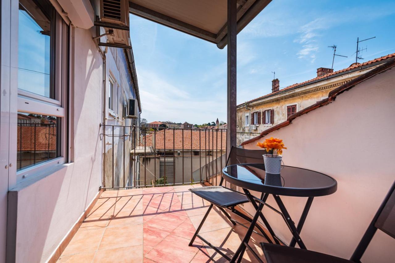 Studio And Rooms Zadar City Wall Buitenkant foto
